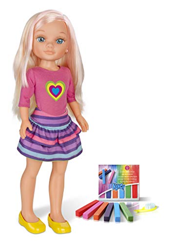 Nancy - Um dia de destaque, uma boneca para colorir os cabelos com giz colorido e fazer penteados originais, inclui acessórios como pente e elásticos, um presente para meninos e meninas, FAMOSO (700013865)